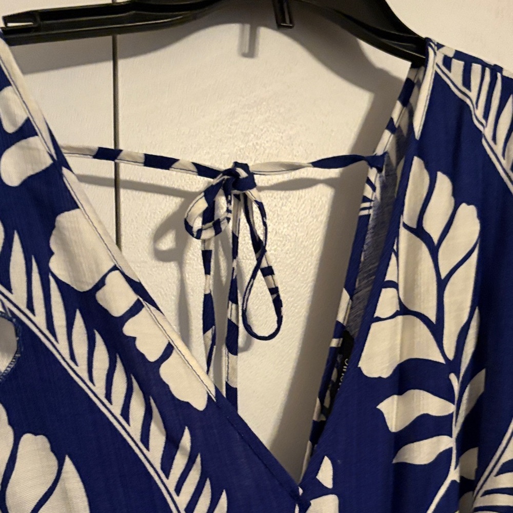 Bloomchic Navy And White Leaf Pattern Jumpsuit - image 2